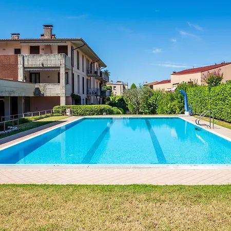 Elena - Free Secure Parking - Center - Pool - View Apartment